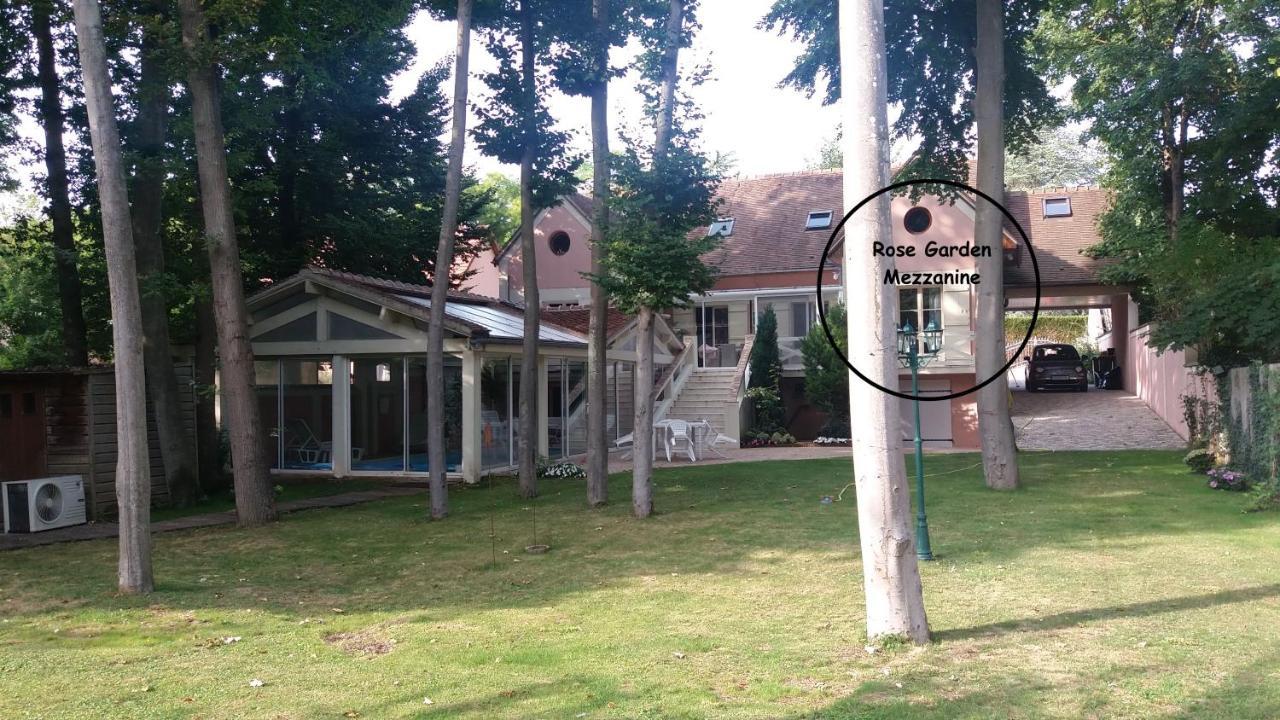 Rose Garden Mezzanine Bed and Breakfast Giverny Exterior foto